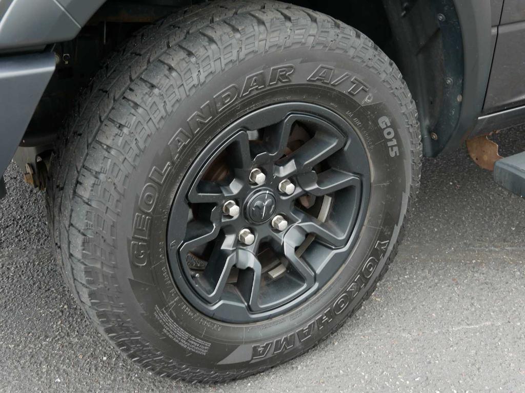 used 2022 Ram 1500 Classic car, priced at $28,777