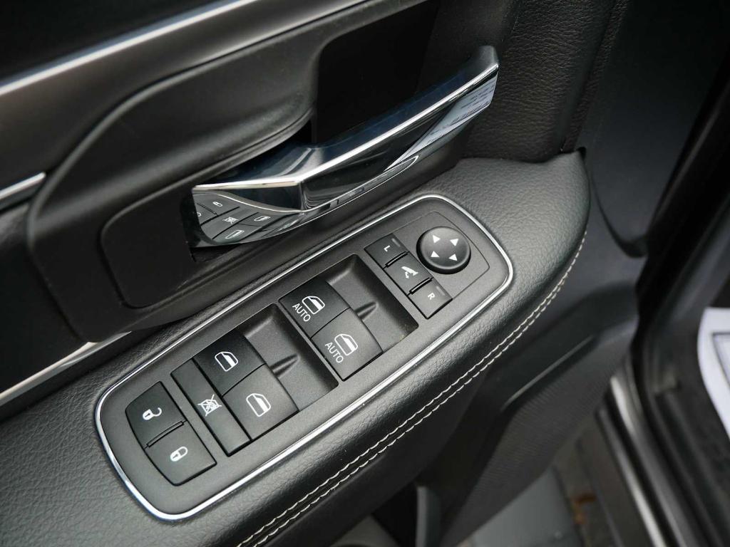 used 2022 Ram 1500 Classic car, priced at $28,777