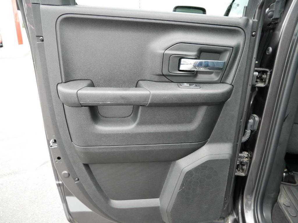 used 2022 Ram 1500 Classic car, priced at $28,777