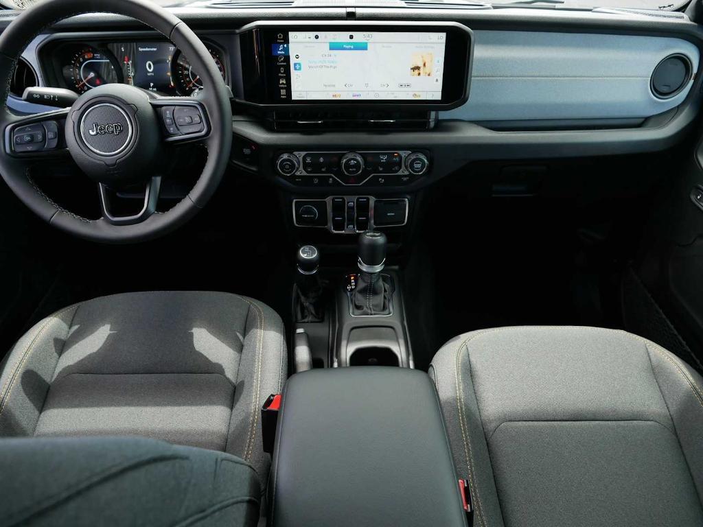new 2025 Jeep Wrangler car, priced at $48,376