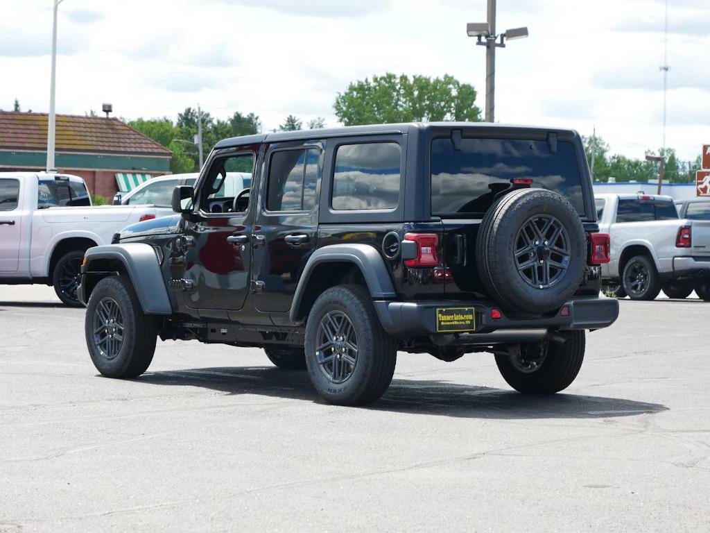 new 2025 Jeep Wrangler car, priced at $48,376