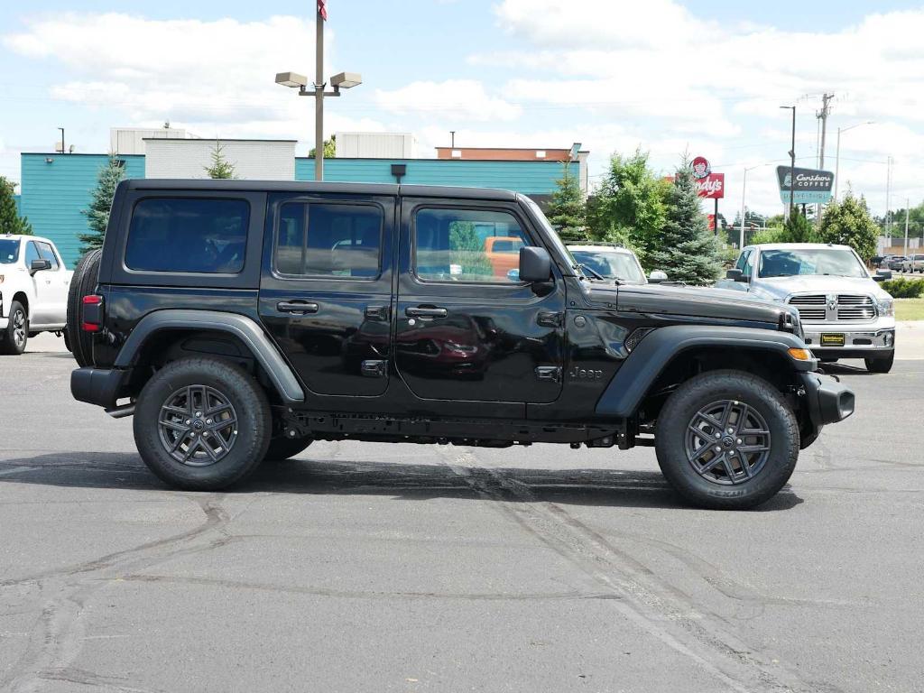 new 2025 Jeep Wrangler car, priced at $48,376