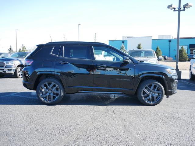 new 2024 Jeep Compass car, priced at $39,033