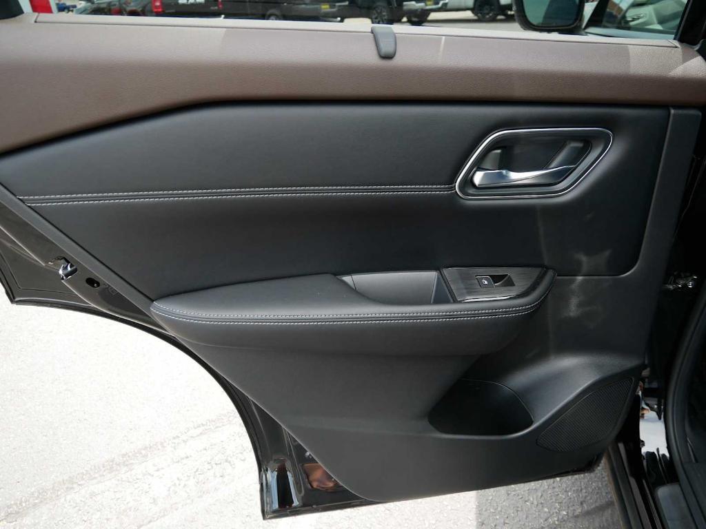 used 2023 Nissan Rogue car, priced at $31,899