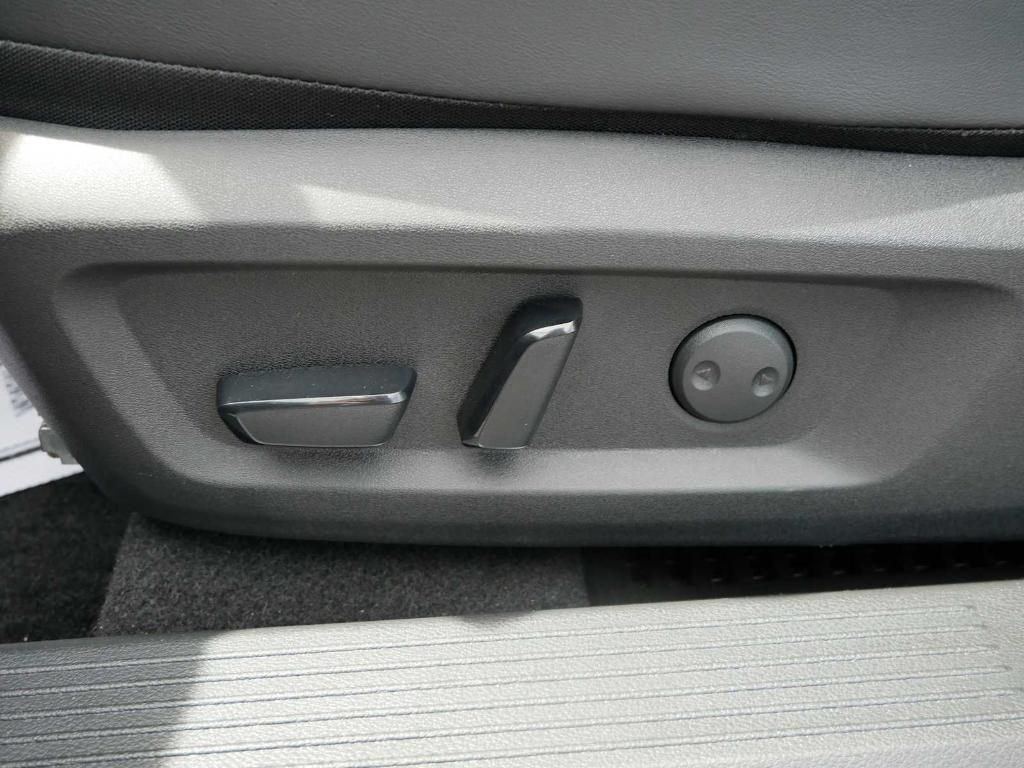 used 2023 Nissan Rogue car, priced at $31,899