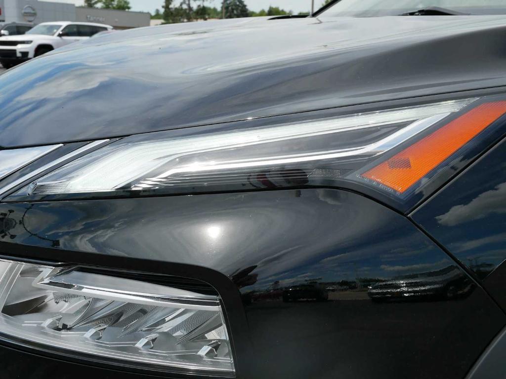 used 2023 Nissan Rogue car, priced at $31,899