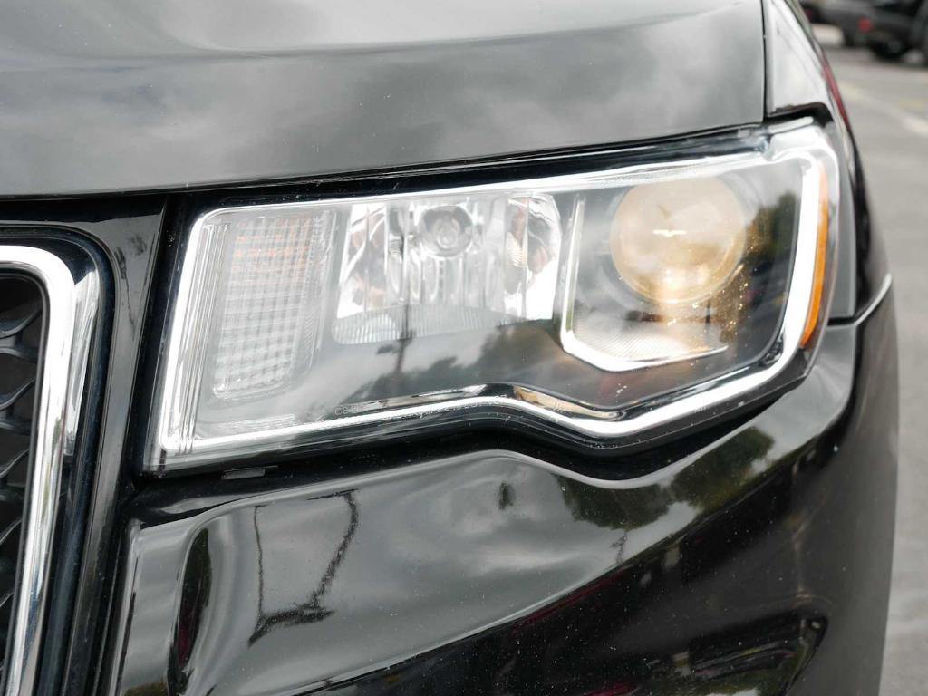 used 2021 Jeep Grand Cherokee car, priced at $22,991
