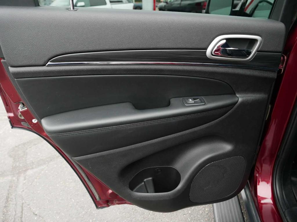 used 2022 Jeep Grand Cherokee WK car, priced at $25,892