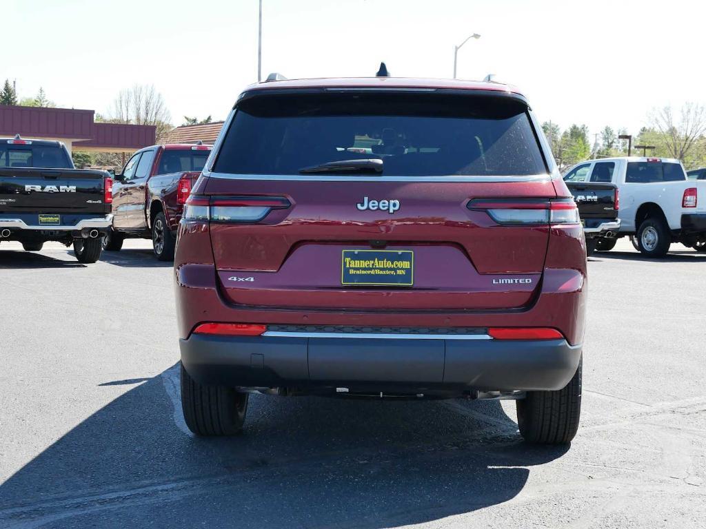 new 2025 Jeep Grand Cherokee L car, priced at $45,917