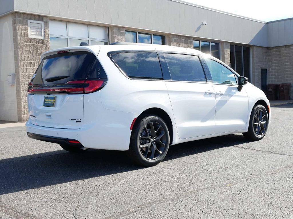 new 2026 Chrysler Pacifica car, priced at $51,722