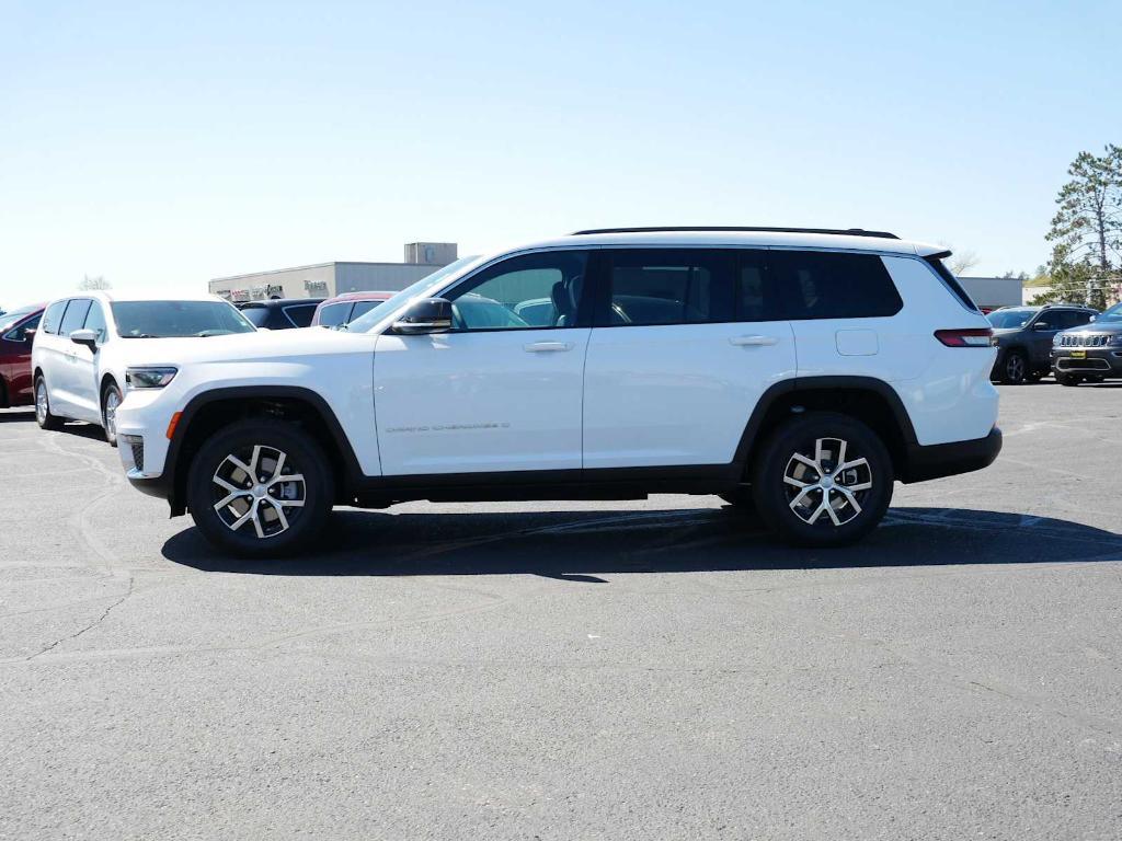 new 2025 Jeep Grand Cherokee L car, priced at $49,437