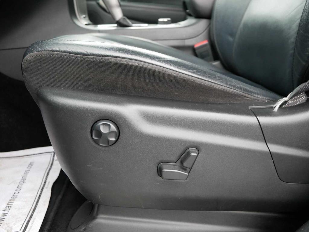 used 2021 Jeep Grand Cherokee car, priced at $20,994