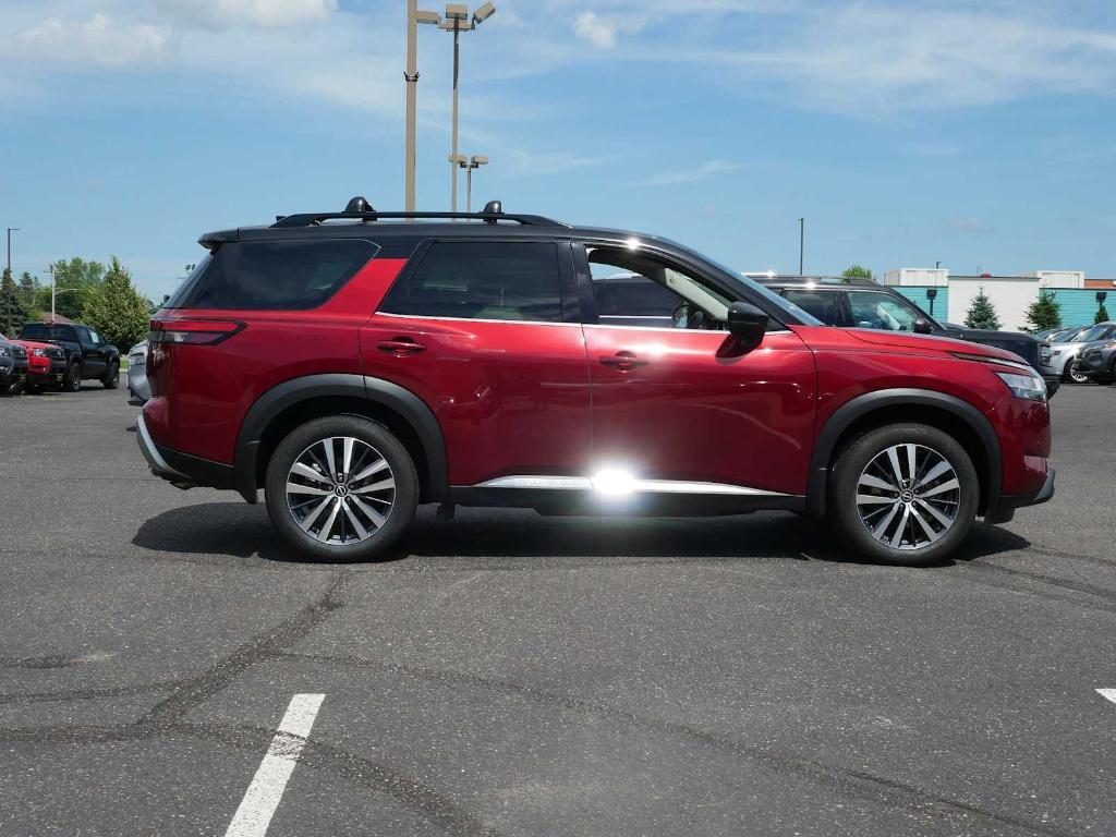used 2022 Nissan Pathfinder car, priced at $36,997