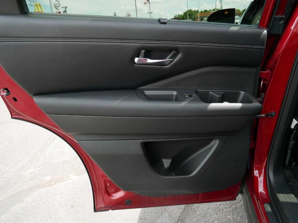 used 2022 Nissan Pathfinder car, priced at $36,997
