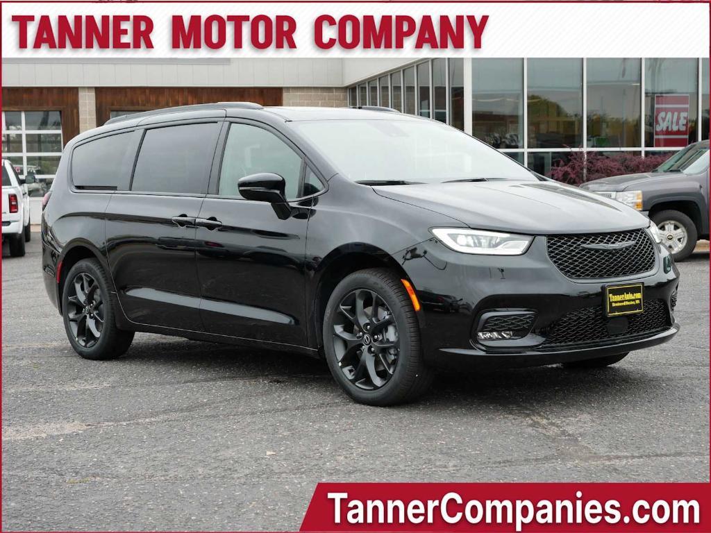 new 2026 Chrysler Pacifica car, priced at $53,505