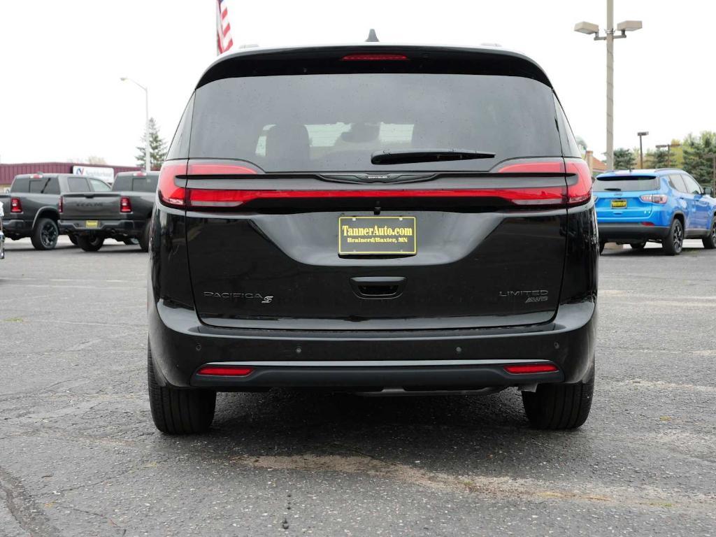 new 2026 Chrysler Pacifica car, priced at $51,722