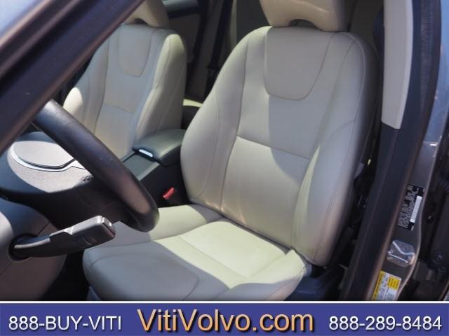 used 2017 Volvo XC60 car
