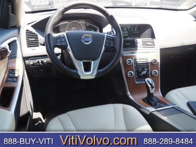 used 2017 Volvo XC60 car