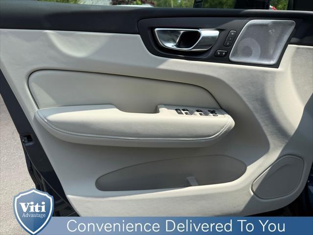 new 2025 Volvo XC60 car, priced at $65,625