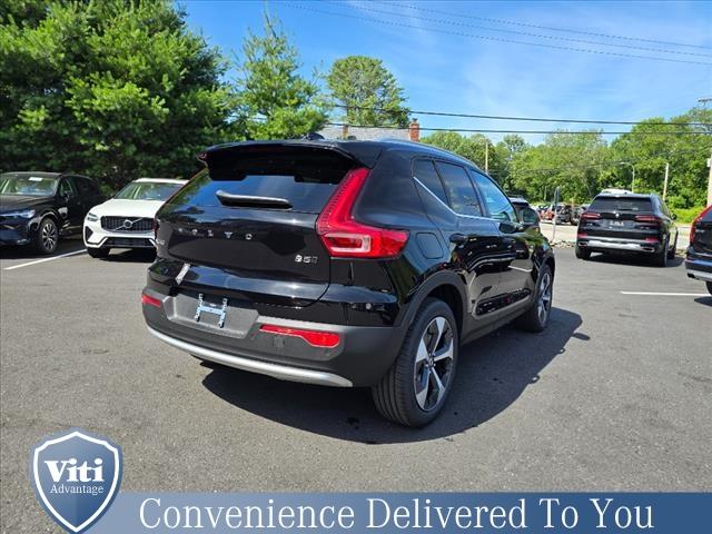 new 2025 Volvo XC40 car, priced at $46,465