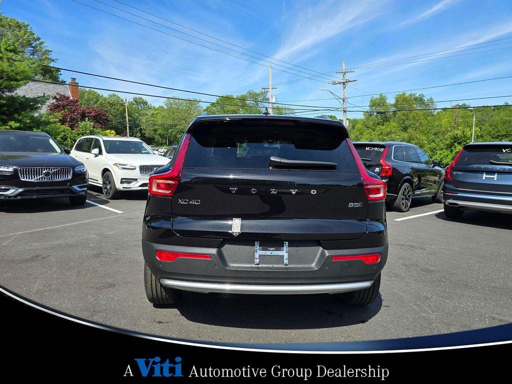 used 2025 Volvo XC40 car, priced at $37,810