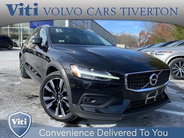 used 2021 Volvo V60 Cross Country car, priced at $27,998