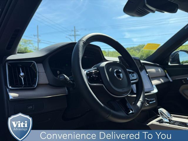 new 2025 Volvo XC90 car, priced at $69,155