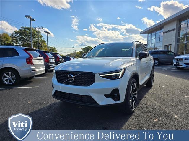 new 2025 Volvo XC40 car, priced at $49,790