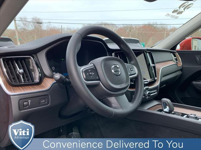 used 2022 Volvo XC60 car, priced at $36,998