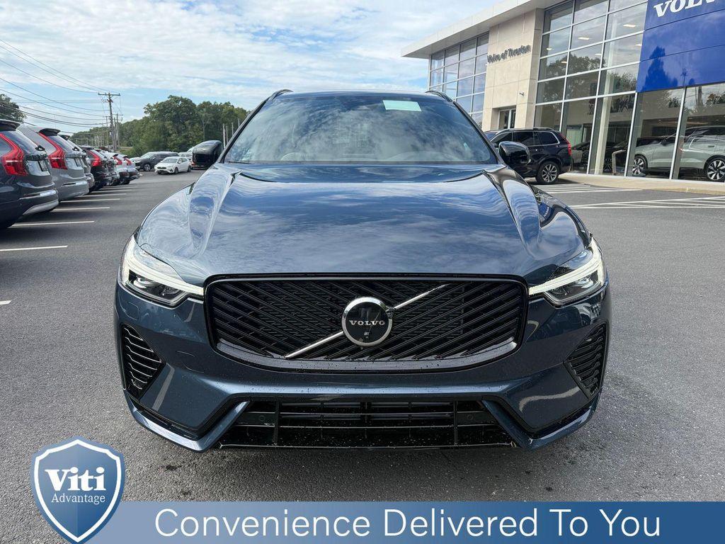 new 2026 Volvo XC60 Plug-In Hybrid car, priced at $69,285