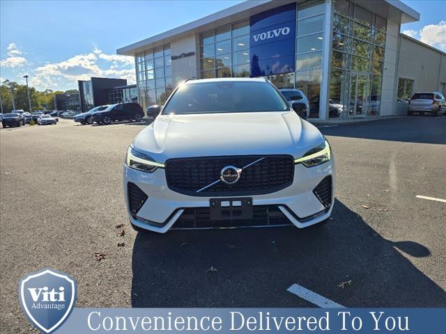 used 2023 Volvo XC60 car, priced at $41,998