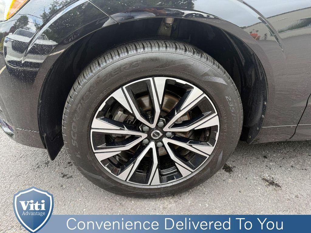 used 2024 Volvo XC60 car, priced at $42,998