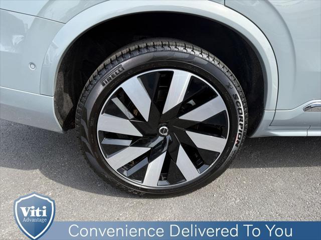 used 2022 Volvo XC60 car