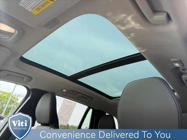 used 2022 Volvo XC60 car