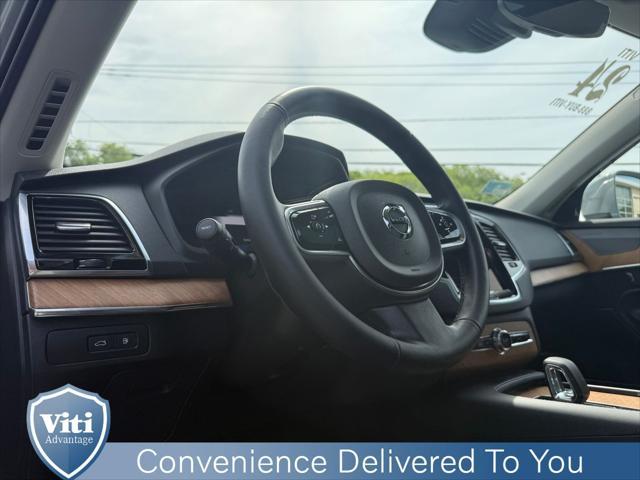 used 2022 Volvo XC60 car