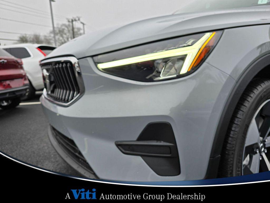 used 2025 Volvo XC40 car, priced at $41,465