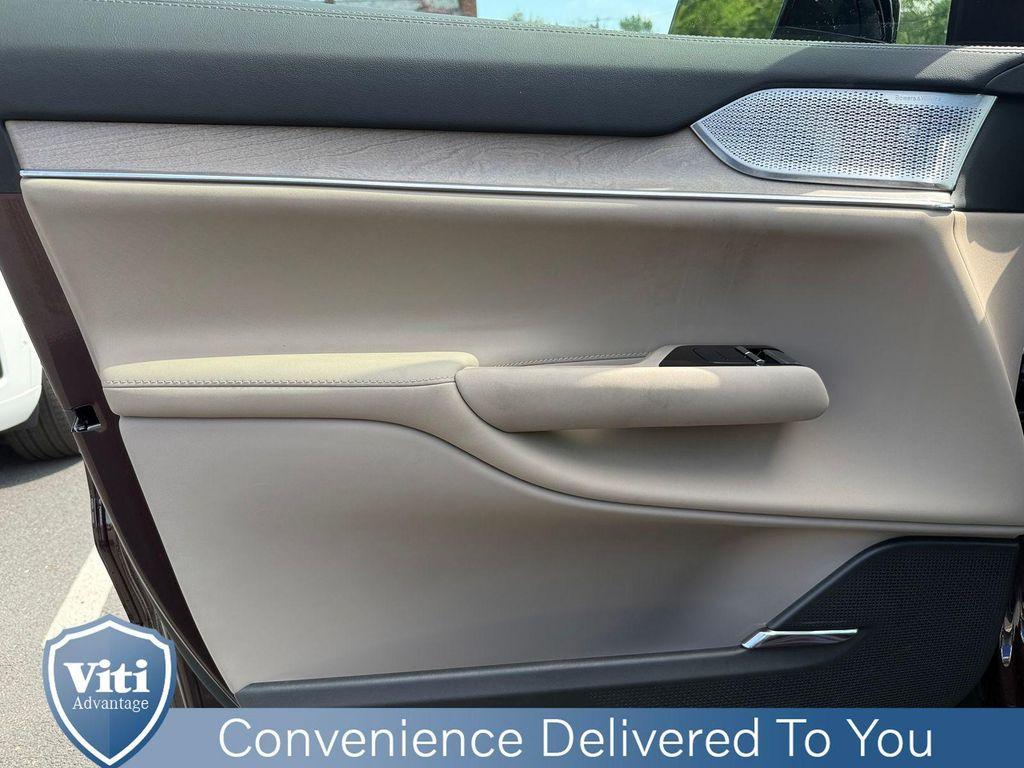 new 2025 Volvo EX90 car, priced at $93,520