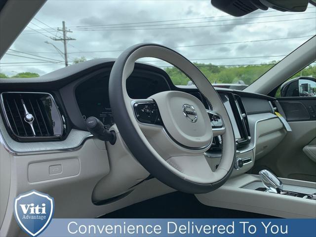 new 2025 Volvo XC60 car, priced at $60,660