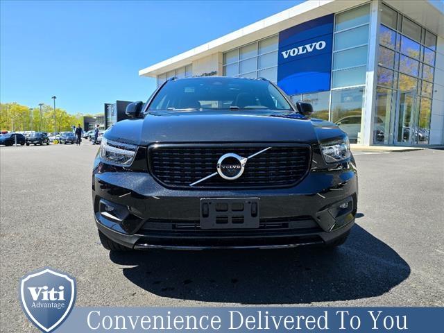 used 2021 Volvo XC40 car, priced at $32,998