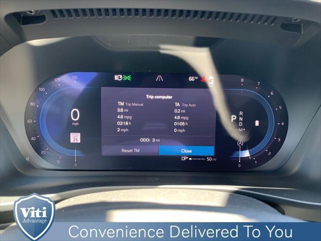 new 2025 Volvo XC40 car, priced at $48,335