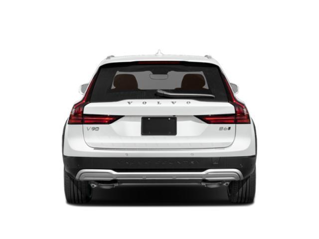 new 2025 Volvo V90 Cross Country car