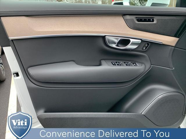 new 2025 Volvo XC90 car, priced at $65,555