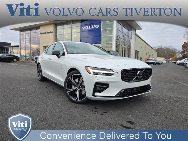 new 2025 Volvo S60 car, priced at $51,915