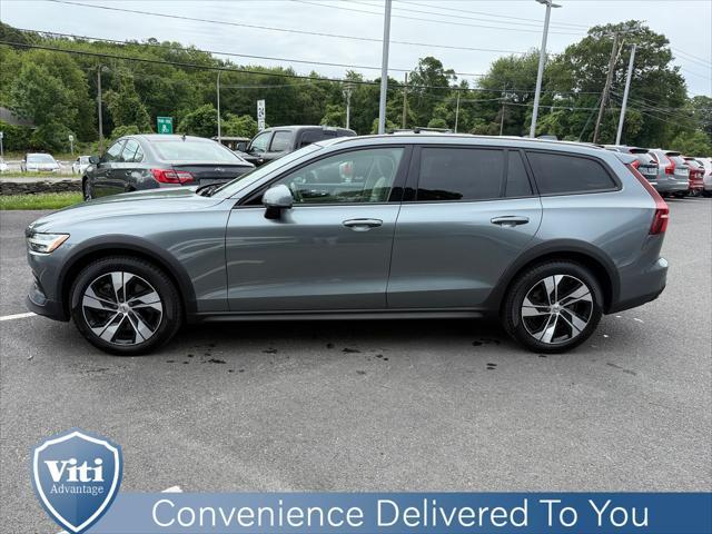 used 2020 Volvo V60 Cross Country car, priced at $28,998