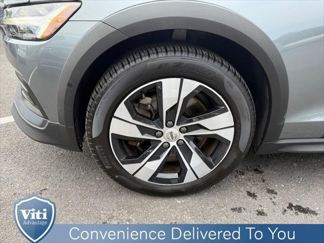 used 2020 Volvo V60 Cross Country car, priced at $28,998