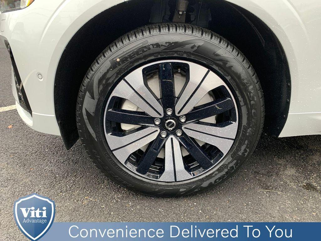 new 2025 Volvo XC60 Plug-In Hybrid car, priced at $65,805
