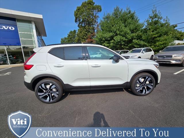 new 2025 Volvo XC40 car, priced at $51,550