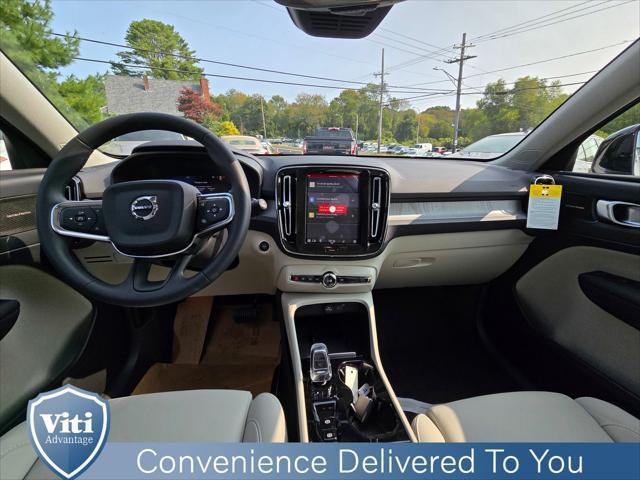 new 2025 Volvo XC40 car, priced at $51,550