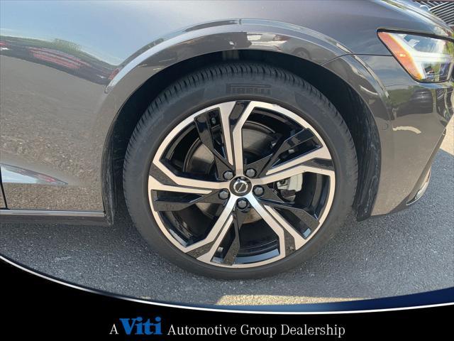used 2024 Volvo S60 car, priced at $37,998