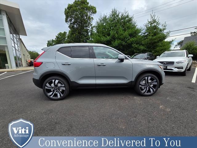 new 2025 Volvo XC40 car, priced at $51,040